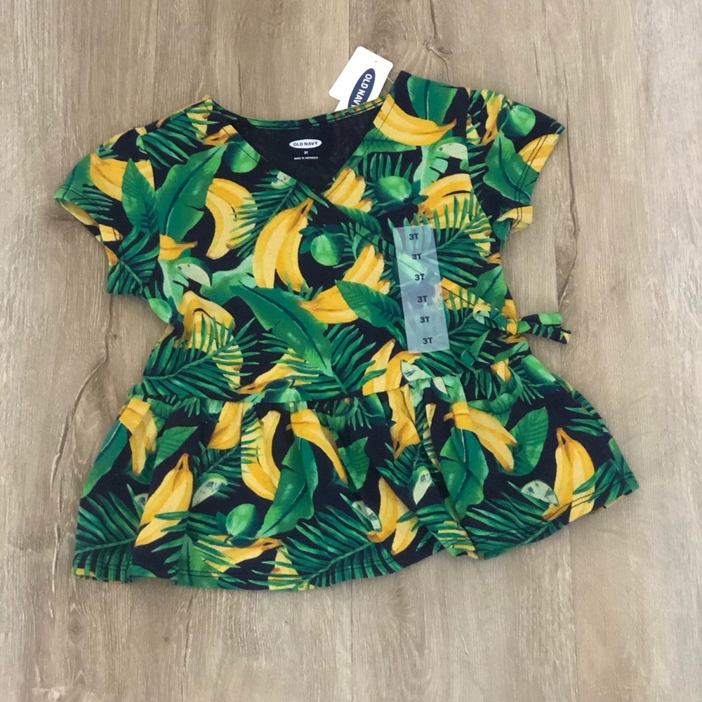 New Old Navy Bananas 🍌 Shirt